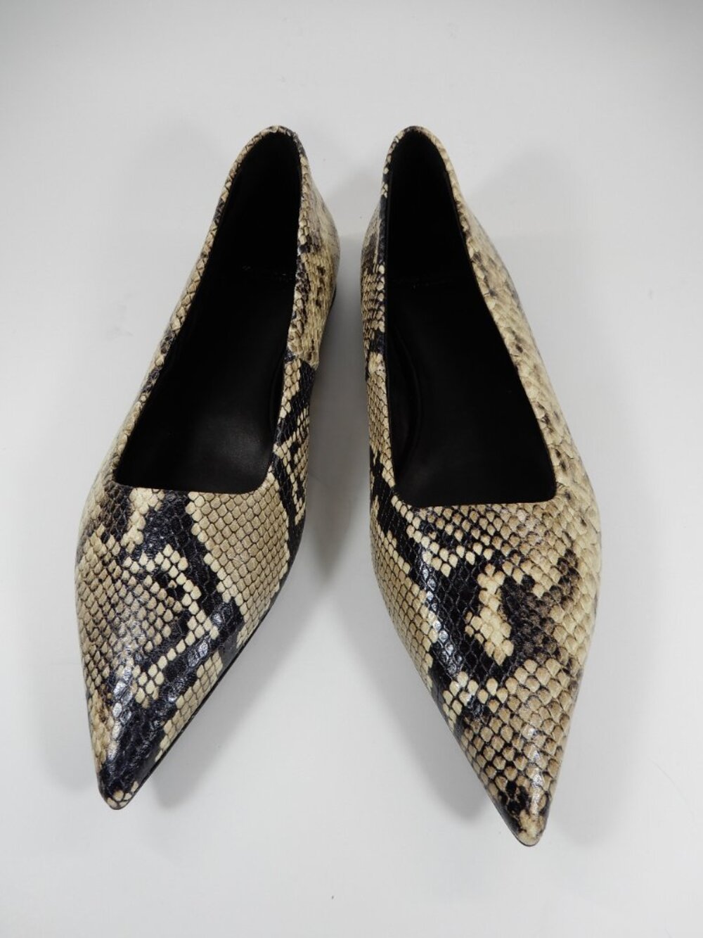 Vagabond Shoemakers Hermine Pointy Toe Flats Size 7 Snakeskin Print Leather NEW